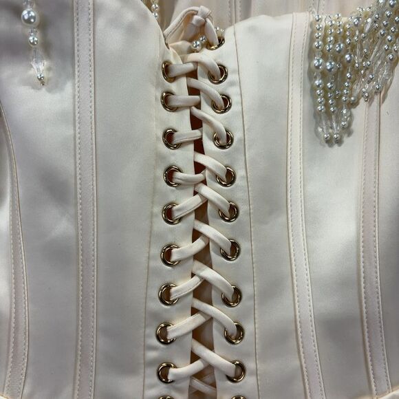 House of CB Vintage Cream 'Nalita' House of CB - Picture 5 of 5